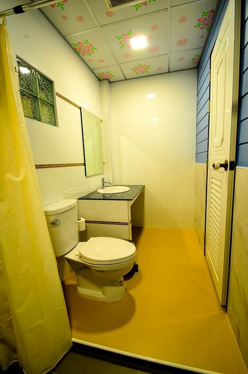 Lenoi Buri Hostel Phatthalung Ngoại thất bức ảnh