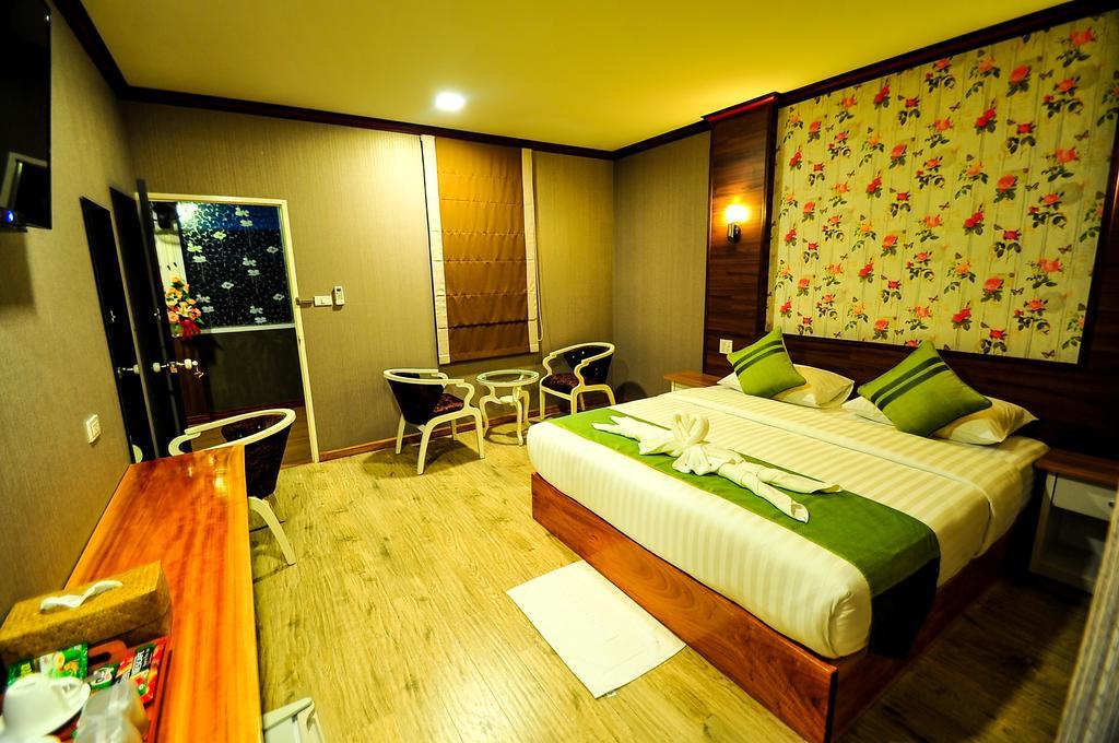 Lenoi Buri Hostel Phatthalung Ngoại thất bức ảnh